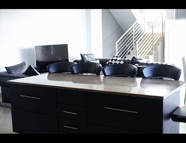 4 BEDROOM FREESTANDING FOR SALE IN BEACON BAY